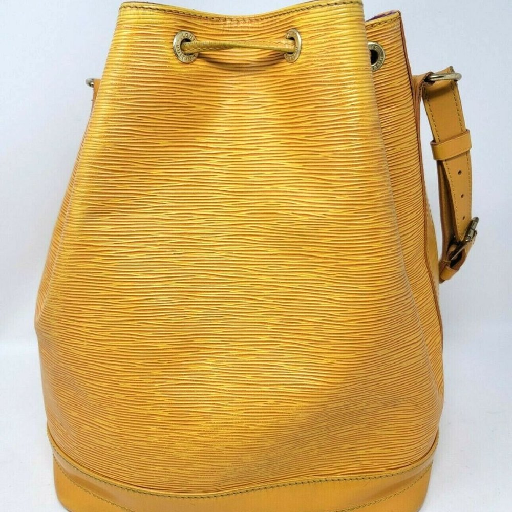 Auth Louis Vuitton Noe Yellow Epi Leather Bucket - Picture 8 of 11